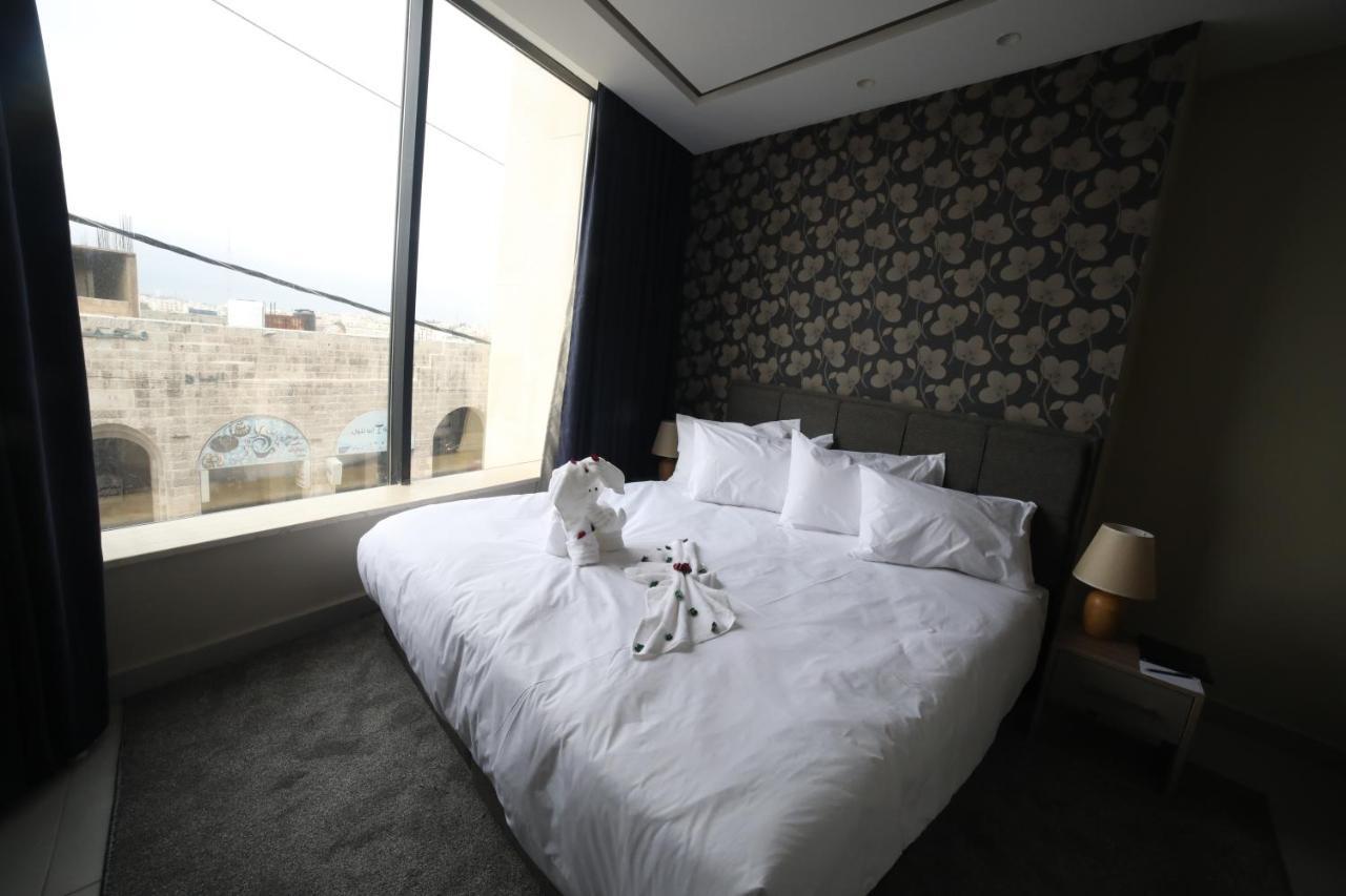 فندق صحارى الخليج Sahara Gulf Hotel Apartments 安曼 外观 照片
