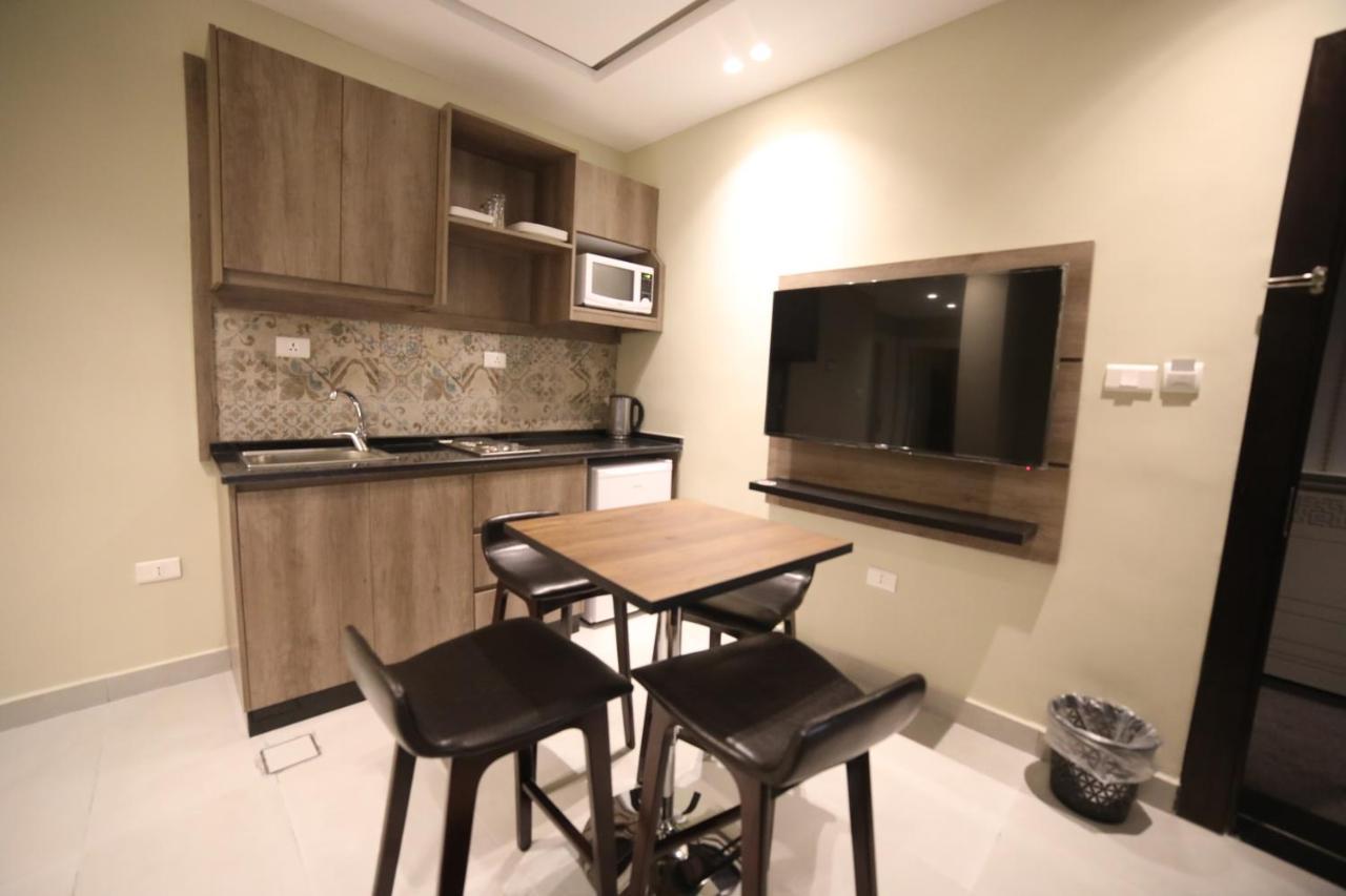 فندق صحارى الخليج Sahara Gulf Hotel Apartments 安曼 外观 照片