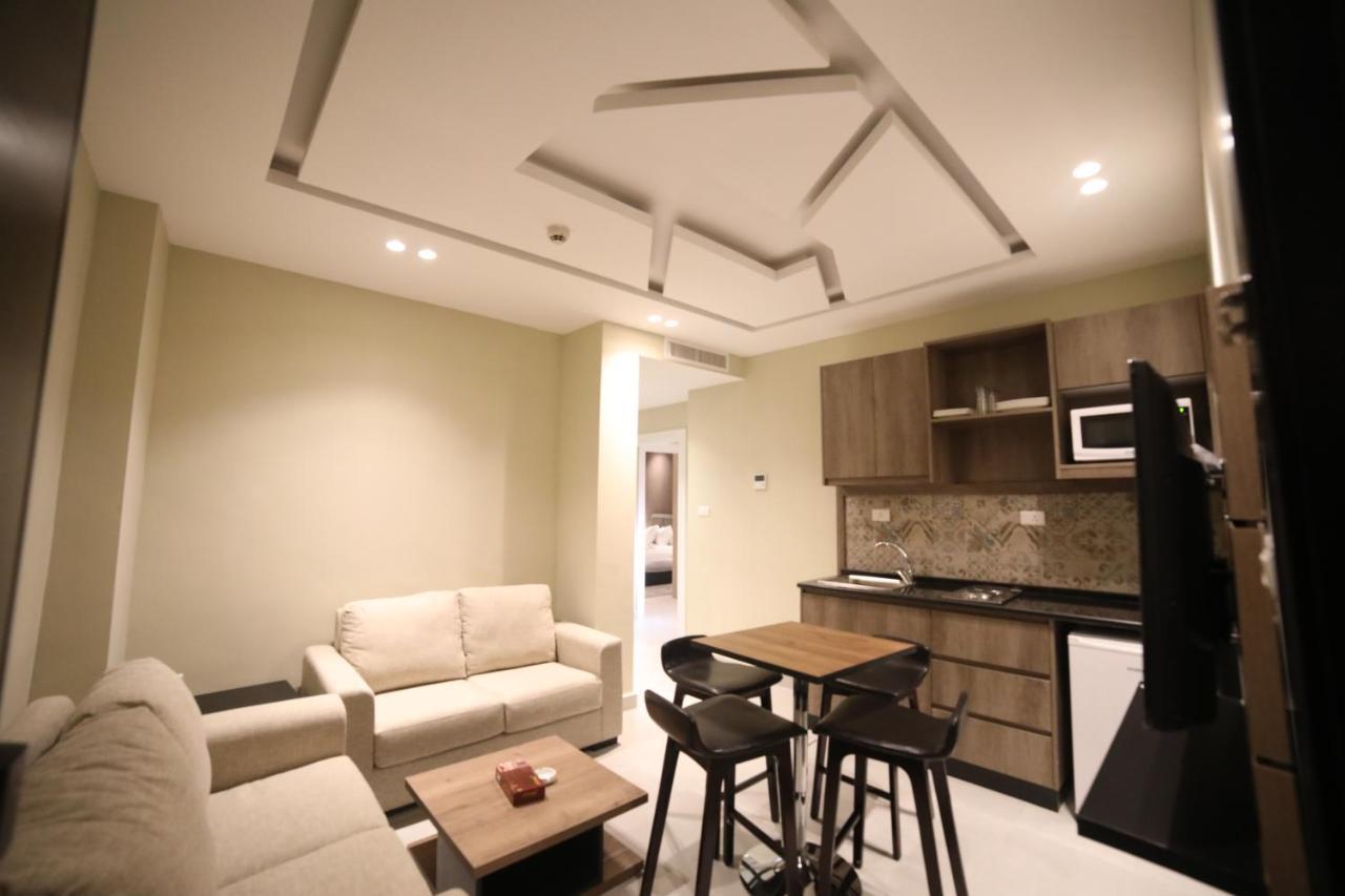 فندق صحارى الخليج Sahara Gulf Hotel Apartments 安曼 外观 照片