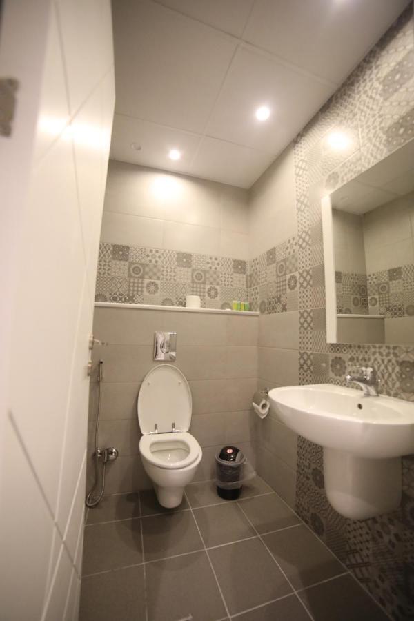 فندق صحارى الخليج Sahara Gulf Hotel Apartments 安曼 外观 照片