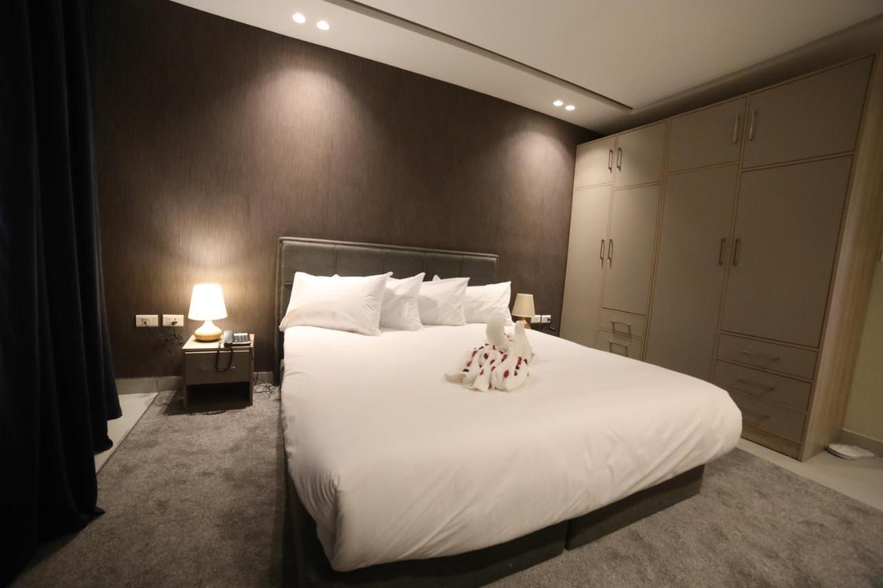 فندق صحارى الخليج Sahara Gulf Hotel Apartments 安曼 外观 照片