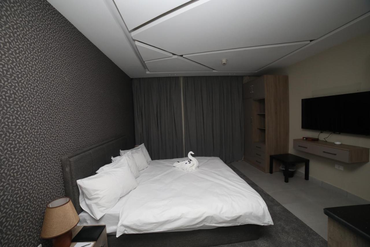 فندق صحارى الخليج Sahara Gulf Hotel Apartments 安曼 外观 照片
